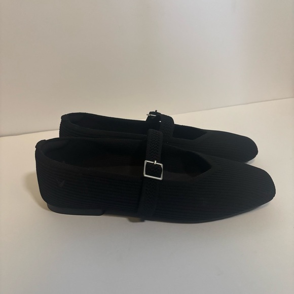 Vivaia Women’s Margot Square-Toe Mary-Jane in Black - Picture 2 of 8